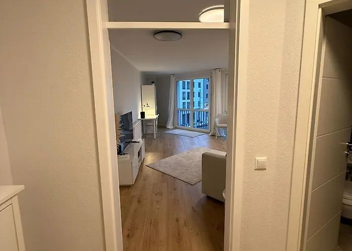 Апартаменты Gemuetliche 1-raum-wohnung In Dresden-friedrichstadt Дрезден